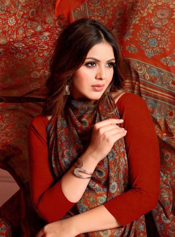 SUSHMA TRADITIONALS 8201A TO 8205C DESIGNER SAREE WHOLESALER IN INDIIA